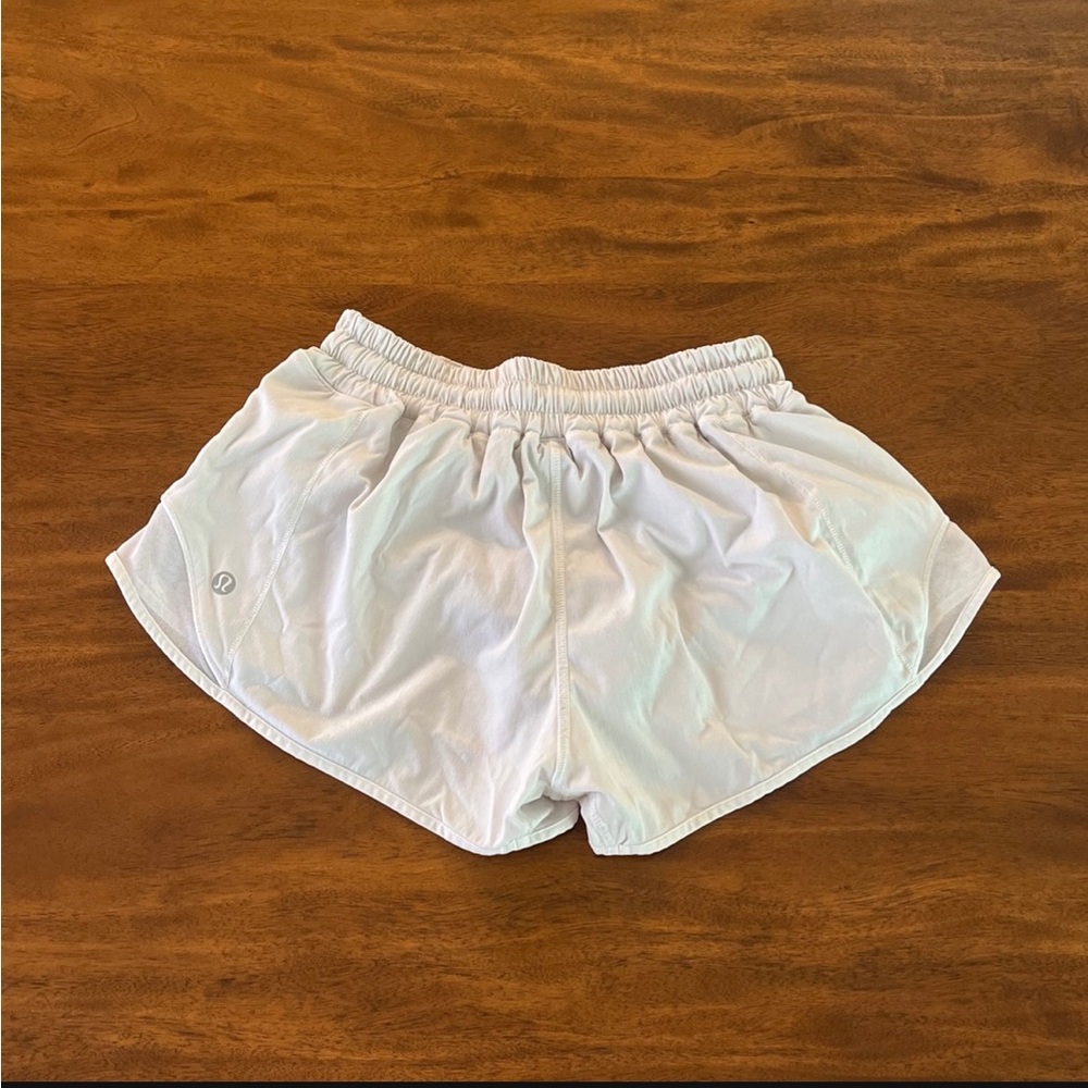 Lululemon Hotty Hot 2.5 Size 4